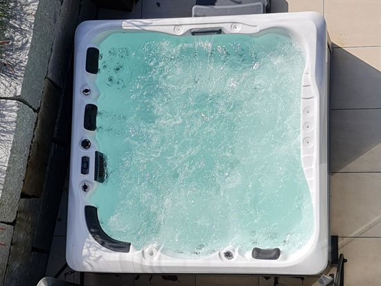 Neutrale PH-waarde behouden in uw jacuzzi met Aqua Kristal